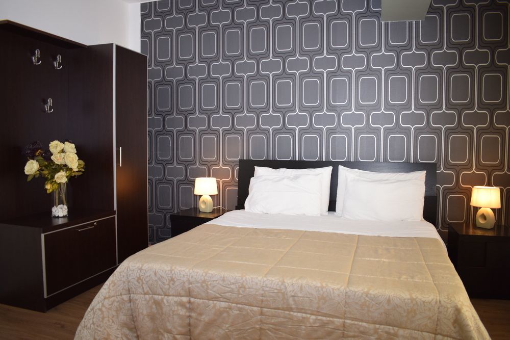 Royal Vila Hotel Tiranë Ngoại thất bức ảnh